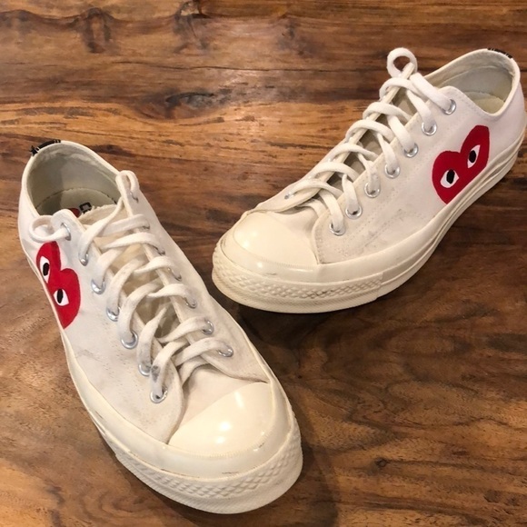 Converse X Comme Des Garçons Play Lowtop Sneakers - Picture 4 of 15